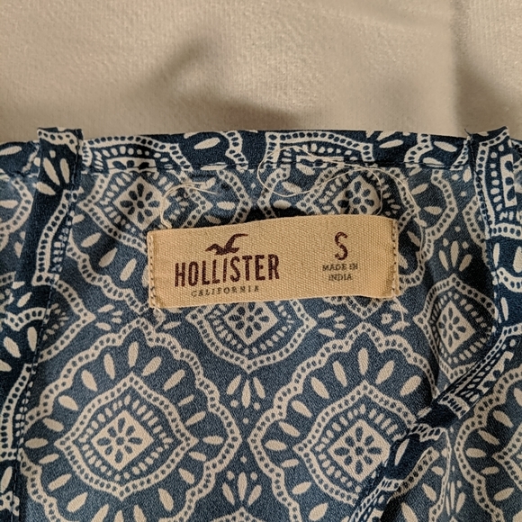 Hollister blue white patterned tank top small 2010 spaghetti strap crossback - Picture 8 of 11